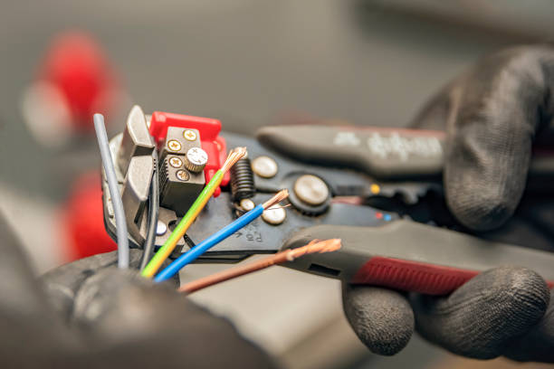 Best Electrician for Home Renovation  in Fayette, MO